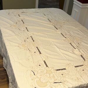 Elegant Cream Embroidered Tablecloth